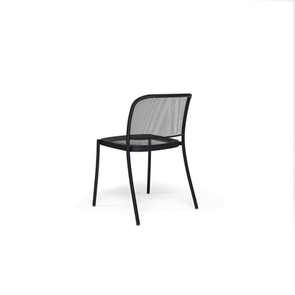 1_556_CHAISE