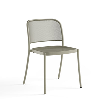 1_556_CHAISE