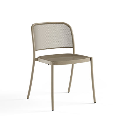 1_556_CHAISE